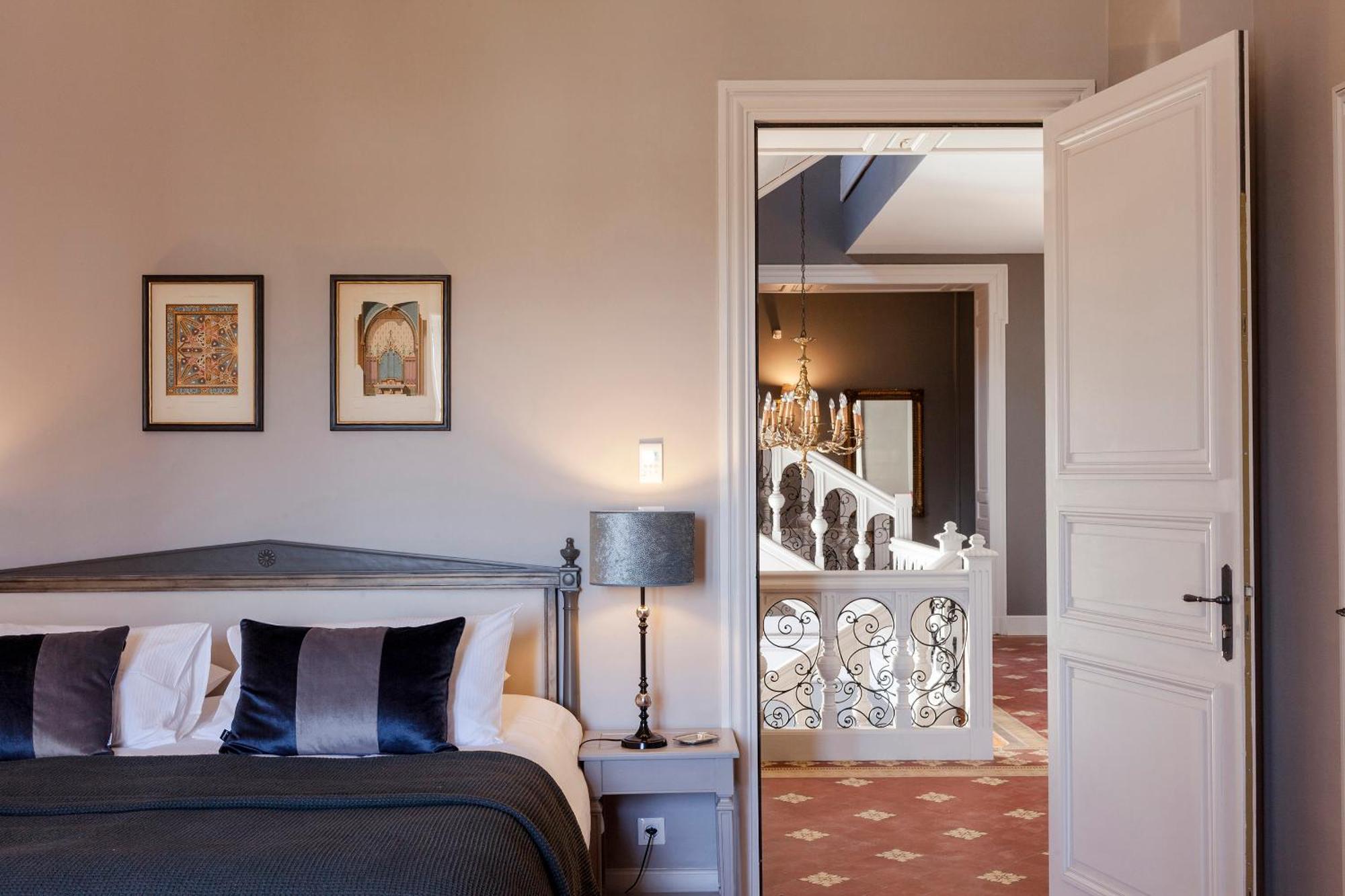 Chateau St Pierre De Serjac Puissalicon 部屋 写真