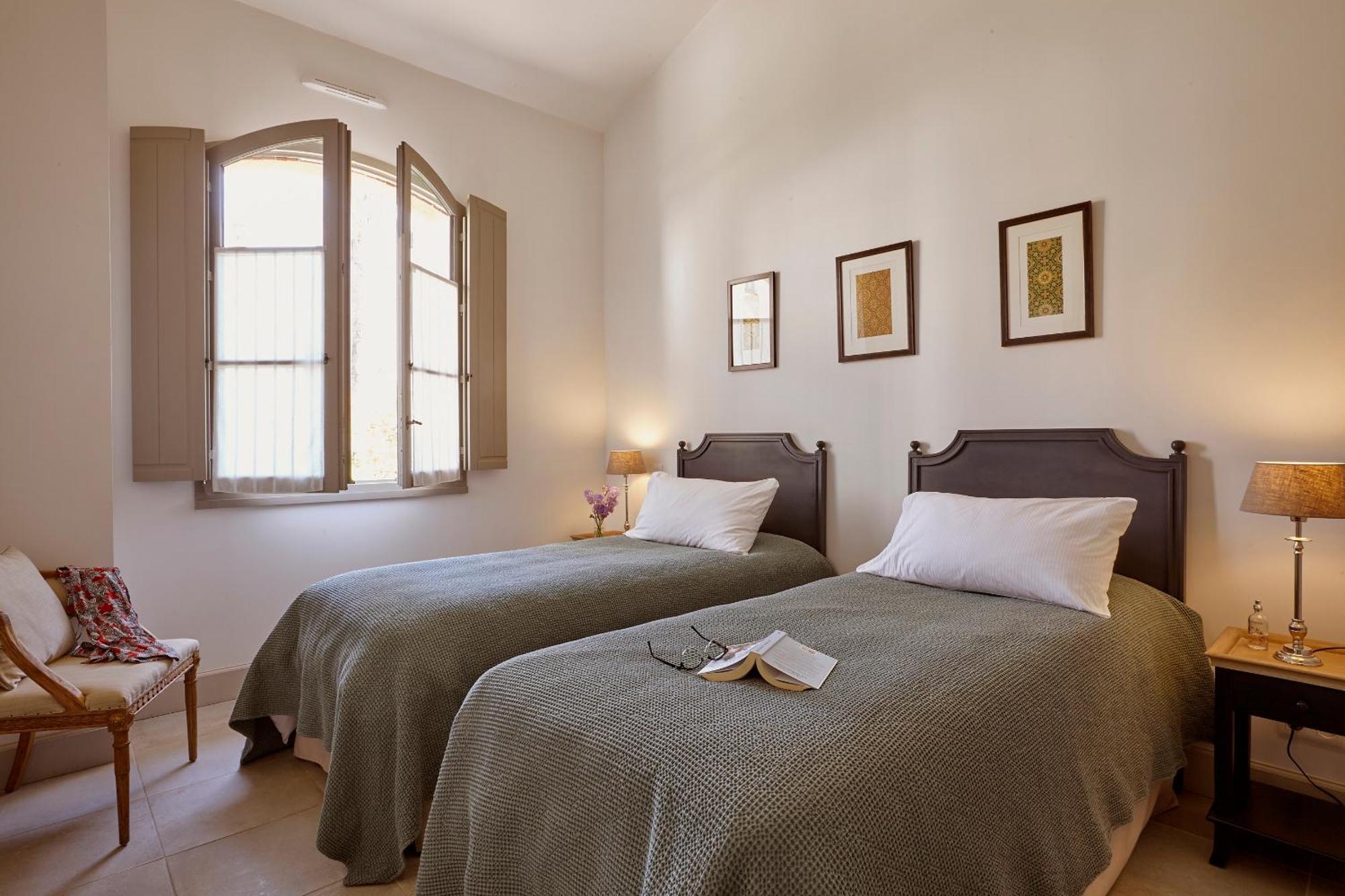 Chateau St Pierre De Serjac Puissalicon 部屋 写真